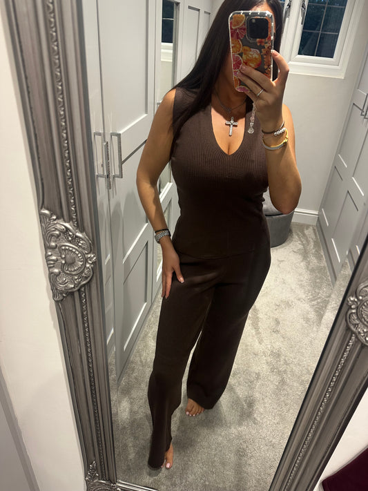 Ribbed V Neck Lounge Set