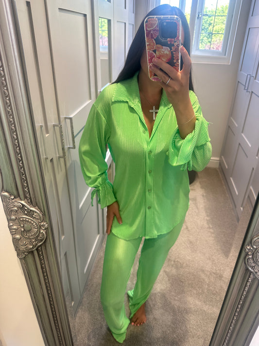 Green Slinky Tie Lounge Set